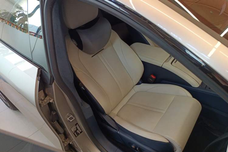 Used Zeekr 007 2024 Rear-Drive Enhanced Version 75 kWh
