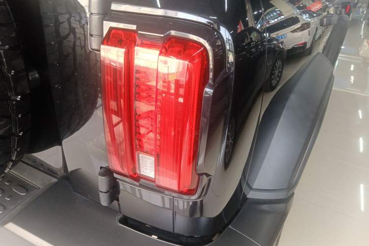 Used Tank 300 2021 Off-Road Edition 2.0T Challenger Right Rear Taillight