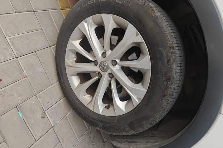 Used Brilliance V3 2016 1.5L Manual Comfort Model
