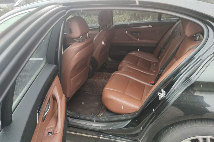Used BMW 5 Series 2013 525Li Leading Model Left Rear Seat