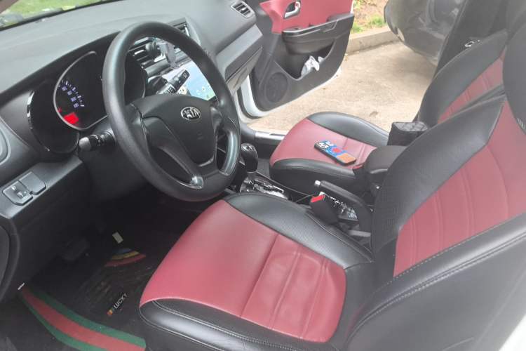 Used Kia K2 2015 Hatchback 1.4L AT GLS Cool Edition