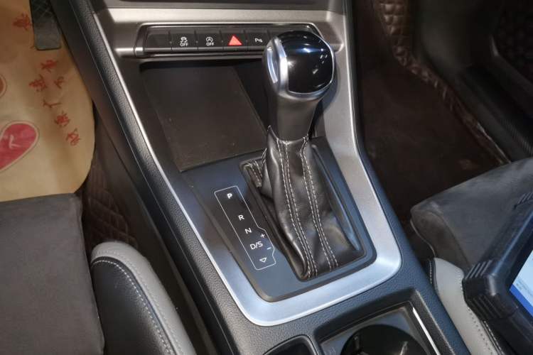 Used Audi Q3 2020 35 TFSI Fashion Dynamic Model