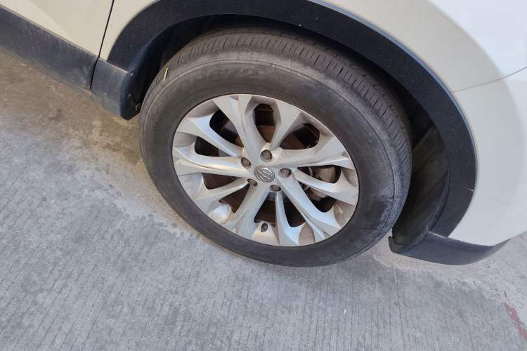 Used Brilliance V3 2015 1.5L Automatic Smart Version
