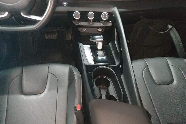 Used Hyundai Elantra 2023 1.5L CVT GLX Elite Edition