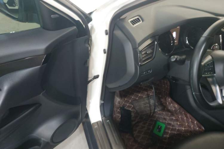 Used Nissan X-Trail 2019 2.0L CVT Smart Connect Comfort Edition 2WD