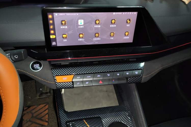 Used CHANGAN UNI-V 2022 1.5T Sport Edition Audio And AC Panel