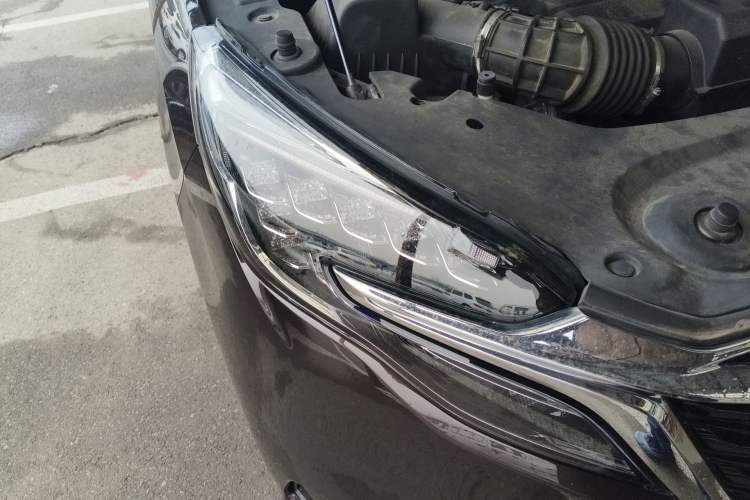 Used Buick GL8 2020 ES Land Cruiser 653T Luxury Edition Right Front Headlight