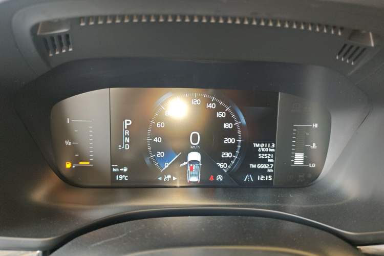 Used Volvo XC60 2019 T5 4x4 Smart Edition China V Standard