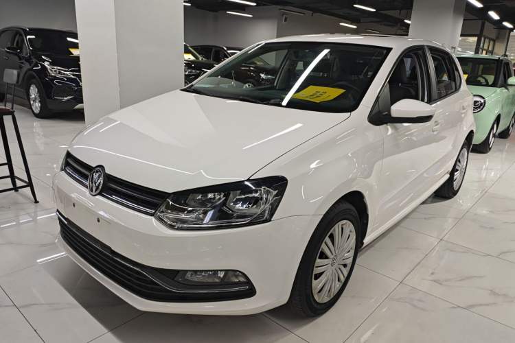 Used Volkswagen Polo 2016 1.6L Automatic Comfort Model