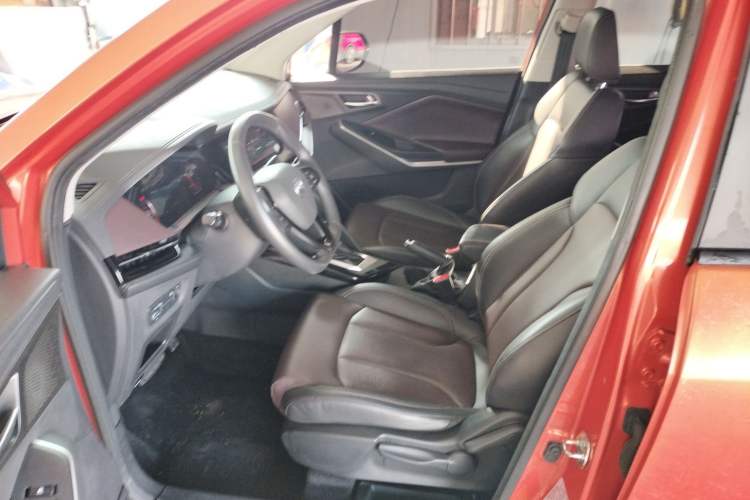 Used Changan CS15 2019 1.5L Automatic Flagship Version China VI Standard