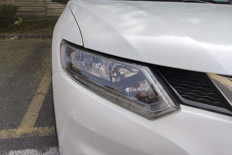 Used Nissan X-Trail 2014 2.5L CVT Luxury Edition 4WD
