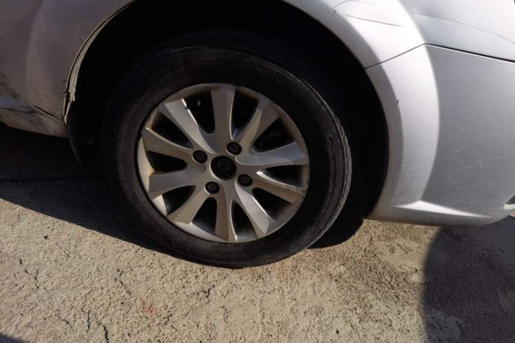 Used Buick Excelle 2013 1.5L Manual Classic Model