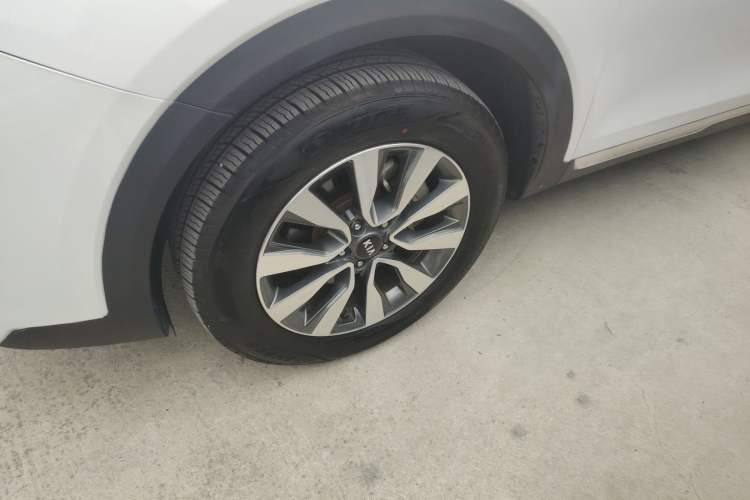 Used Kia KX7 2017 2.0T Automatic Two-Wheel Drive GLS 7-Seater Left Front Wheel Hub