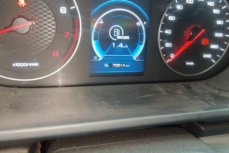 Used BYD Tang 2018 2.0T Automatic Smart Connect Prestige 7-Seater China V Standard
