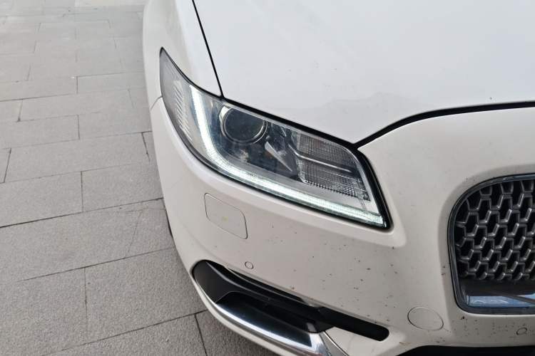 Used Lincoln Continental 2017 2.0T Two-Wheel Drive Deluxe Edition