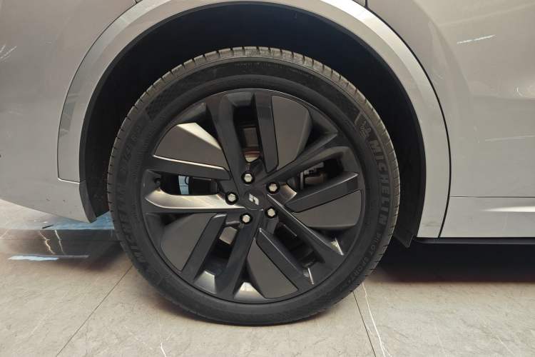 Used Li Auto L9 2023 Pro Model