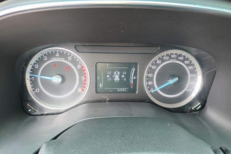 Used Sinotruk VGV U70 2020 1.5T Manual Elite Edition 7-Seater Instrument Cluster