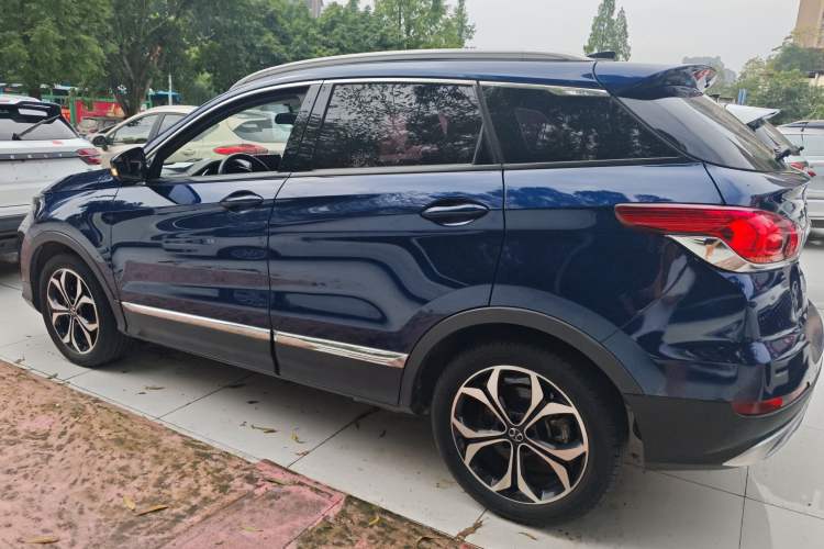 Used BAIC Beijing X5 2018 1.5T Manual Elite Edition National V