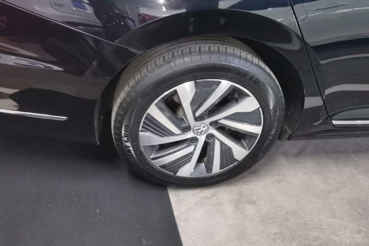 Used Volkswagen Passat New Energy 2023 430 PHEV Hybrid Elite Edition