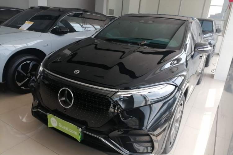 Used Mercedes-Benz EQS SUV 2023 450 4MATIC Pioneer Edition