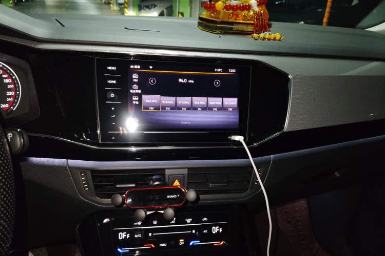 Used Volkswagen Tayron 2020 330TSI Two-Wheel Drive Luxury Smart Connectivity Version
