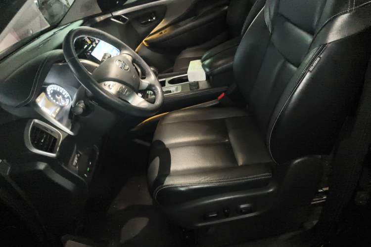 Used Nissan Murano 2021 2.5L XL Two-Wheel Drive Smart Connect Luxury Edition Left Front Seat