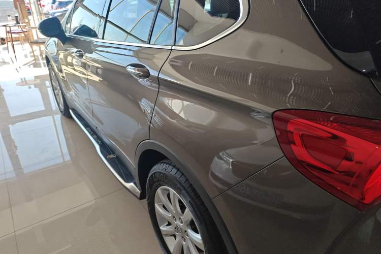 Used Buick Envision 2018 20T Two-Wheel-Drive Elite Model