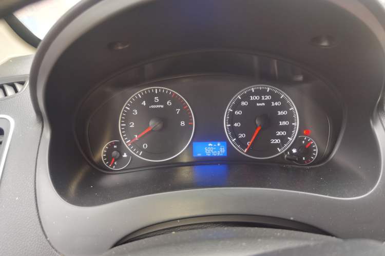 Used Geely Auto Diamond 2016 1.5L Manual Entry-Level Trim