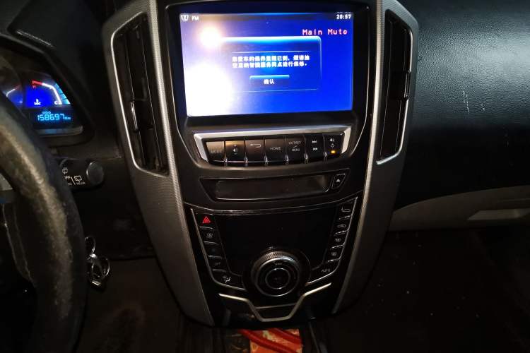 Used Luxgen U6 SUV 2014 1.8T Charm Version