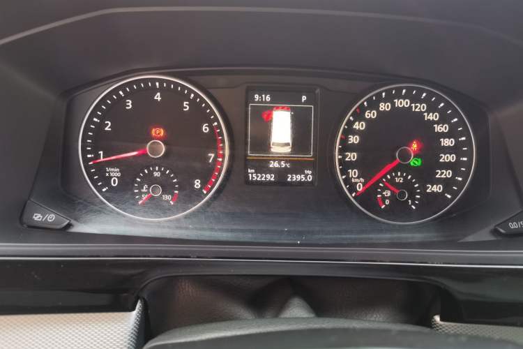 Used Volkswagen Multivan 2017 2.0 TSI 4x4 Explorer Edition 7-Seater
