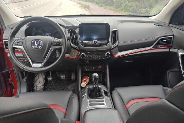 Used CHANGAN CS55 2017 1.5T Manual Colorful Edition