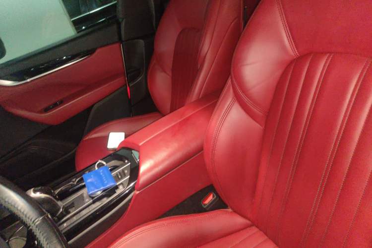 Used Maserati Levante 2016 3.0T Standard Edition Left Front Seat