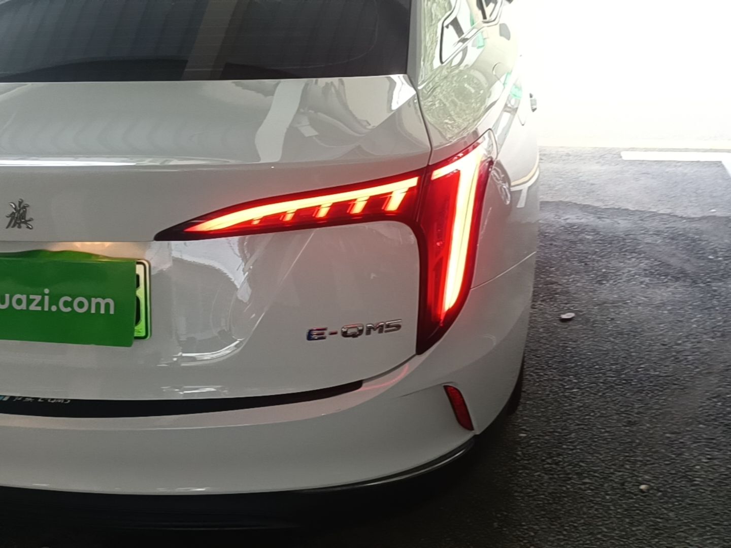 Hongqi E-QM5 2025 500km Range Commuter Version — снимка 9