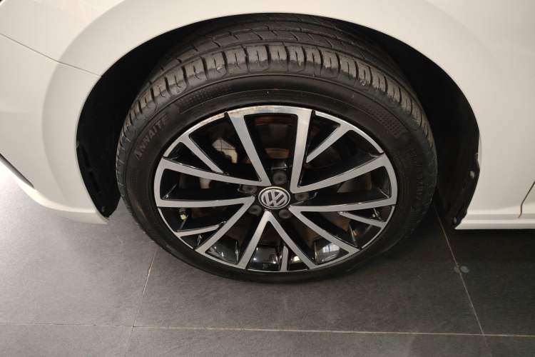 Used Volkswagen Lavida 2019 280TSI DSG Luxury Edition China VI Standard Left Front Wheel Hub