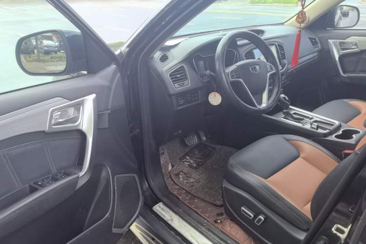 Used Geely Auto Vision X6 2016 1.3T CVT Flagship Model
