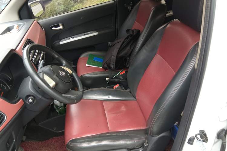 Used CHANGAN OSHAN Olisway EV 2017 Elite Model Left Front Seat