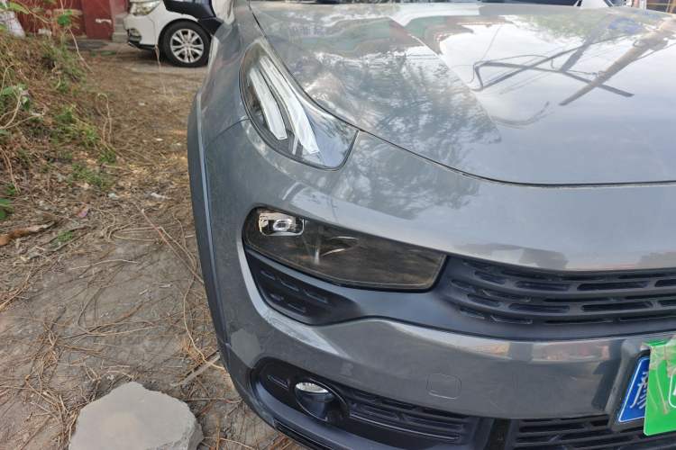 Used Lynk & Co 02 2021 1.5TD DCT Two-Wheel Drive Power Plus Right Front Headlight