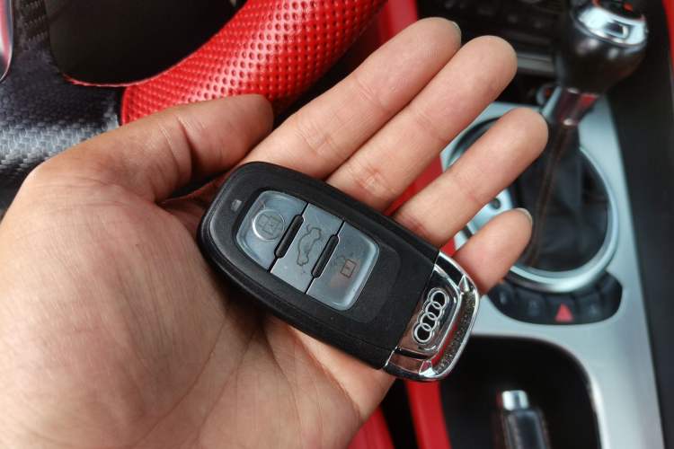 Used Audi TTS 2008 TTS Coupe 2.0TFSI quattro Vehicle Key