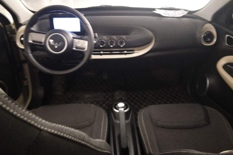Used Wuling Bingo 2024 203km Light Edition
