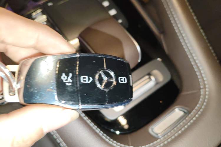 Used Mercedes-Benz GLS 2023 GLS 450 4MATIC Stylish Model Vehicle Key