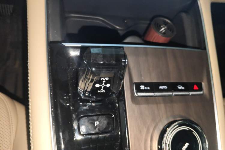 Used Geely Auto Monjaro L 2025 Dongfang Yao 2.0TD Automatic Lanxing Edition