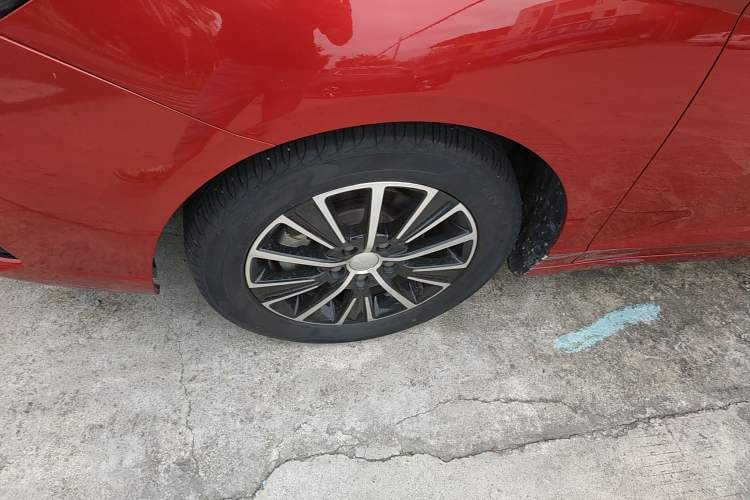 Used Roewe i5 2021 1.5L CVT Starry Edition
