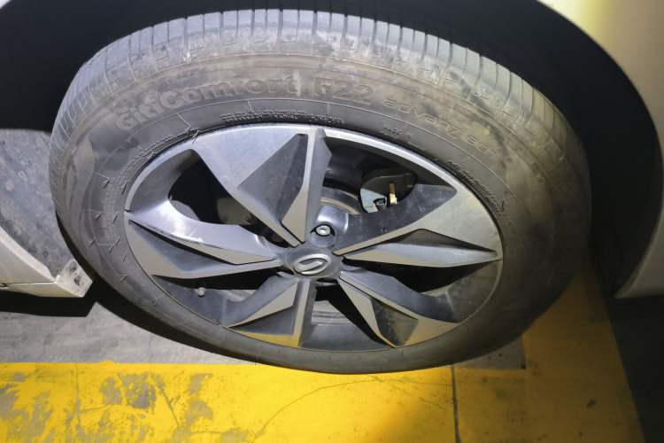 Used GAC Trumpchi M6 2023 PRO 270T DCT Luxury Edition Right Front Wheel Hub