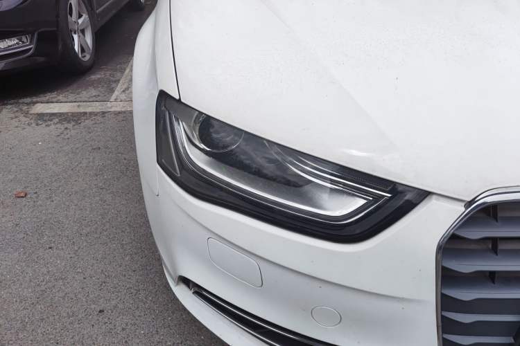 Used Audi A4L 2016 30 TFSI Collector's Edition Automatic Comfort Model Right Front Headlight