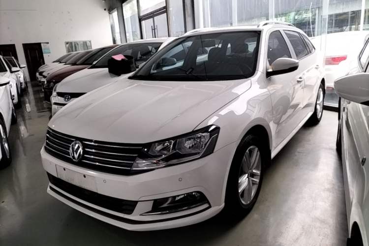 Used Volkswagen Gran Lavida 2015 230TSI DSG Comfort Edition