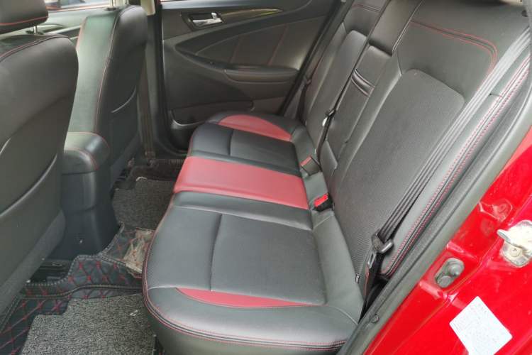 Used Changan Eado 2015 1.6L Manual Junku Model China V Standard
