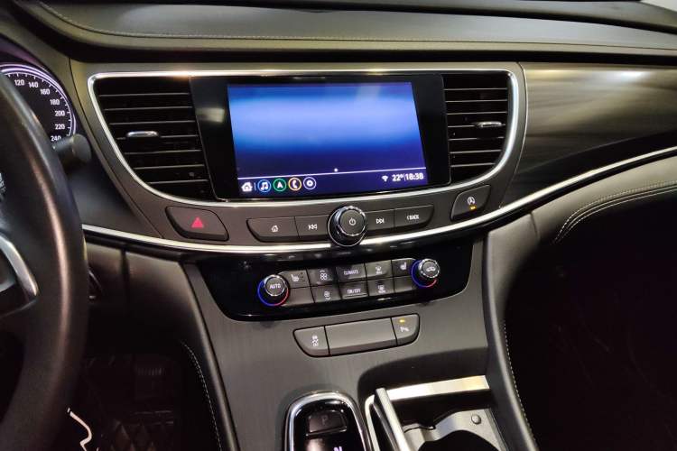 Used Buick LaCrosse 2022 552T Luxury Version
