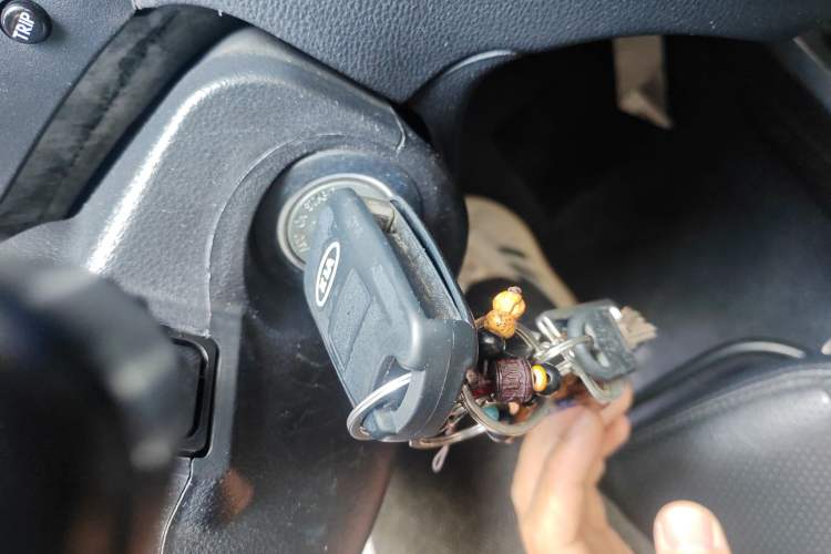 Used Kia Sportage 2012 2.0L Automatic Two-Wheel Drive GLS Vehicle Key