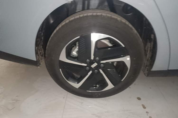 Used Geely Galaxy L6 2025 EM-i 140km Explorer+ Edition