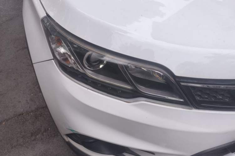 Used Soueast DX3 2016 1.5T CVT Luxury Model Right Front Headlight